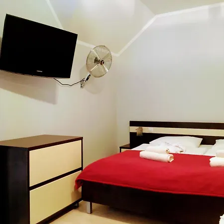 Apartament 325 * Bešeňová